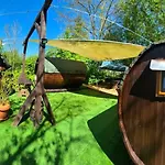 Mini Uebernachten Im Gurkenfass 2* Люббенау