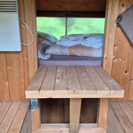 Mini Uebernachten Im Gurkenfass Otel 2*