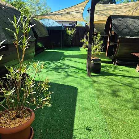 Hotel Mini Uebernachten Im Gurkenfass