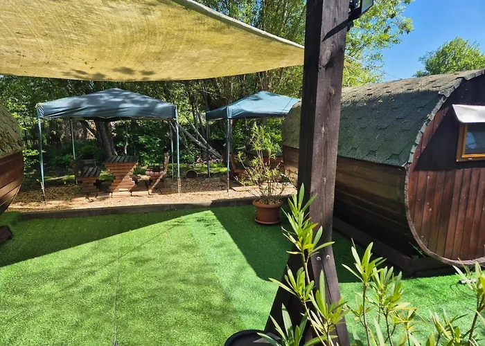 Mini Ubernachten Im Gurkenfass 2* Lübbenau